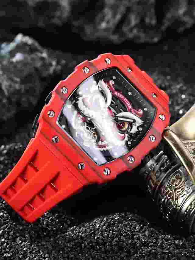 Reef Tiger Men Automatic Watch Mechanical Carbon Fiber Bezel Luminous Lion Dial