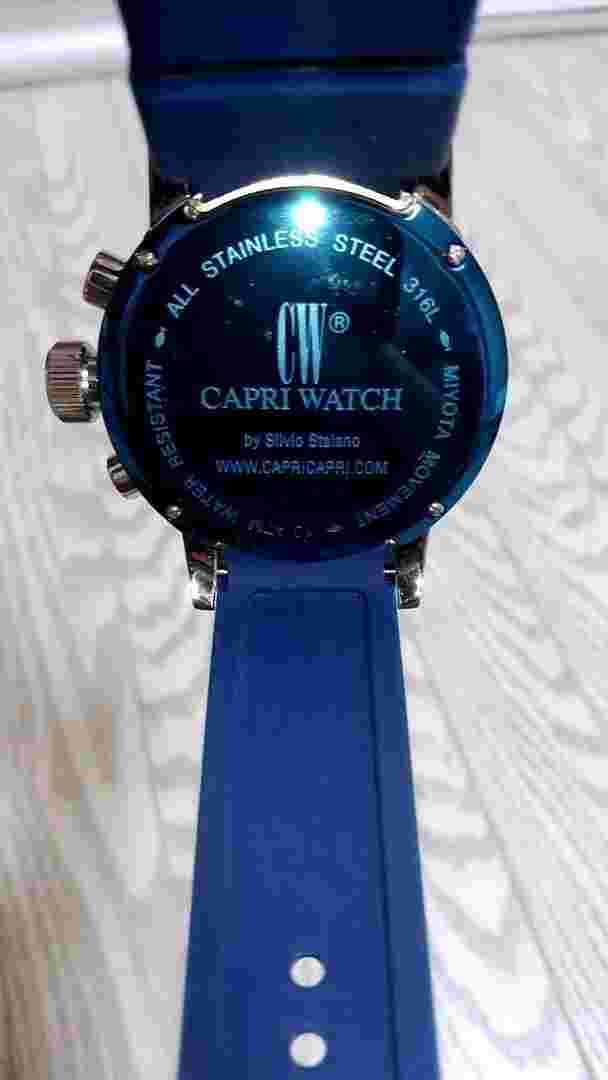 Capri watch, used, good condition, tried on indoors, box included, From JP, blue