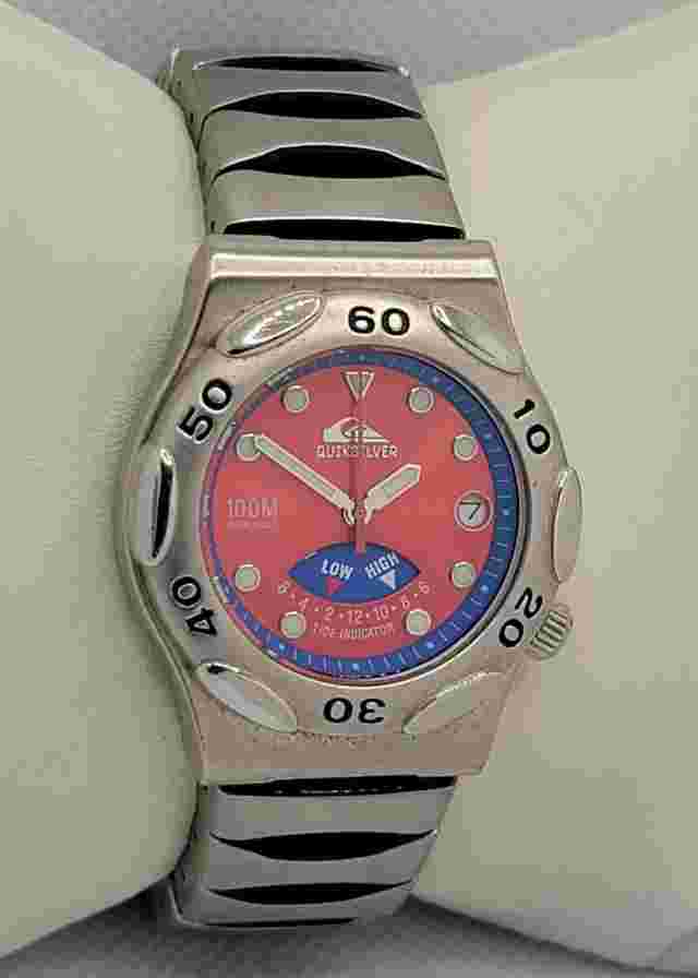 Unisex Quicksilver Silver Tone Red Dial Tide Indicator Date Watch QST800 L2