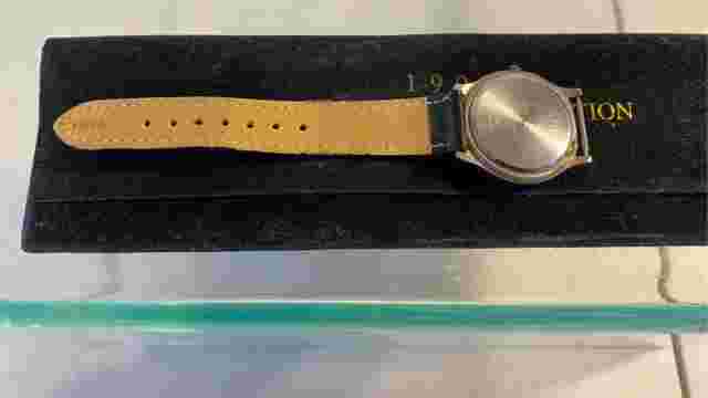 Disney 1997 Cast Holiday Celebration Mickey & Minnie & Snowman Wrist Watch