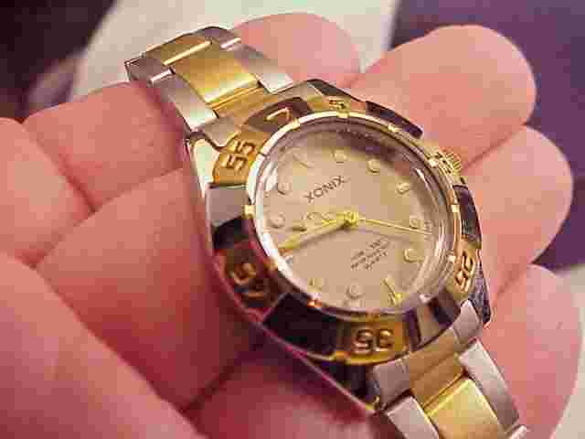 New Xonix Gray Dial Ladies Womens  Round 2-tone Case 31mm Bracelet Watch w Box