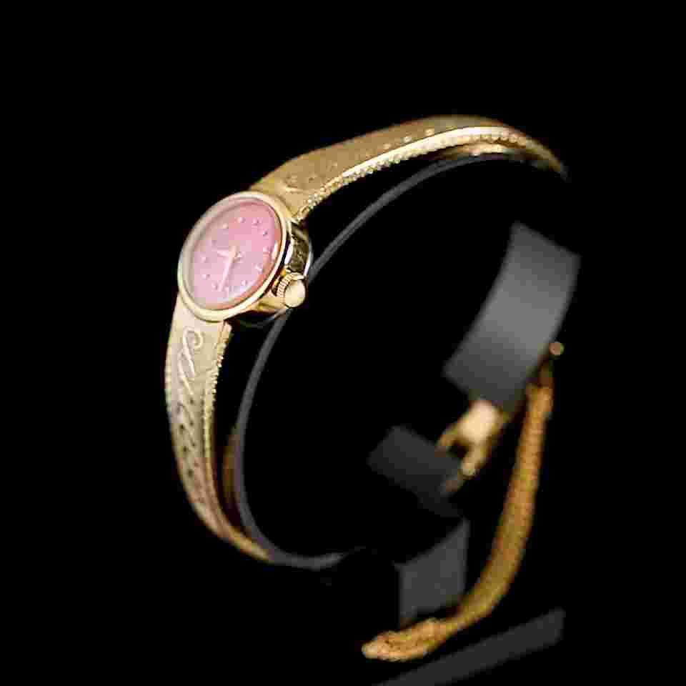 Vintage women's gold-plated mechanical Soviet watch CHAIKA. Vintage watches