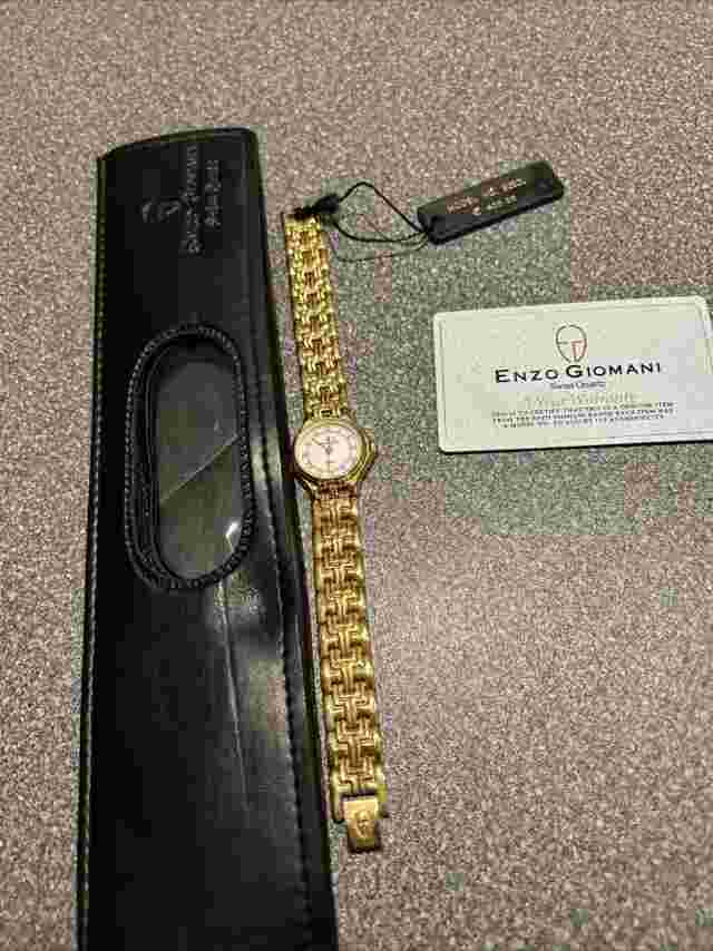 Enzo Giomani Swiss Made 18K Gold Plated Ladies Watch Boxed And Papers RRP £405