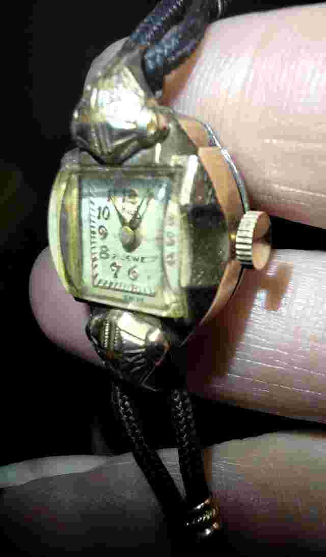 Vintage Savoy Milos Swiss Watch 21 Jewels 10K RGP Manual Wind (Works)