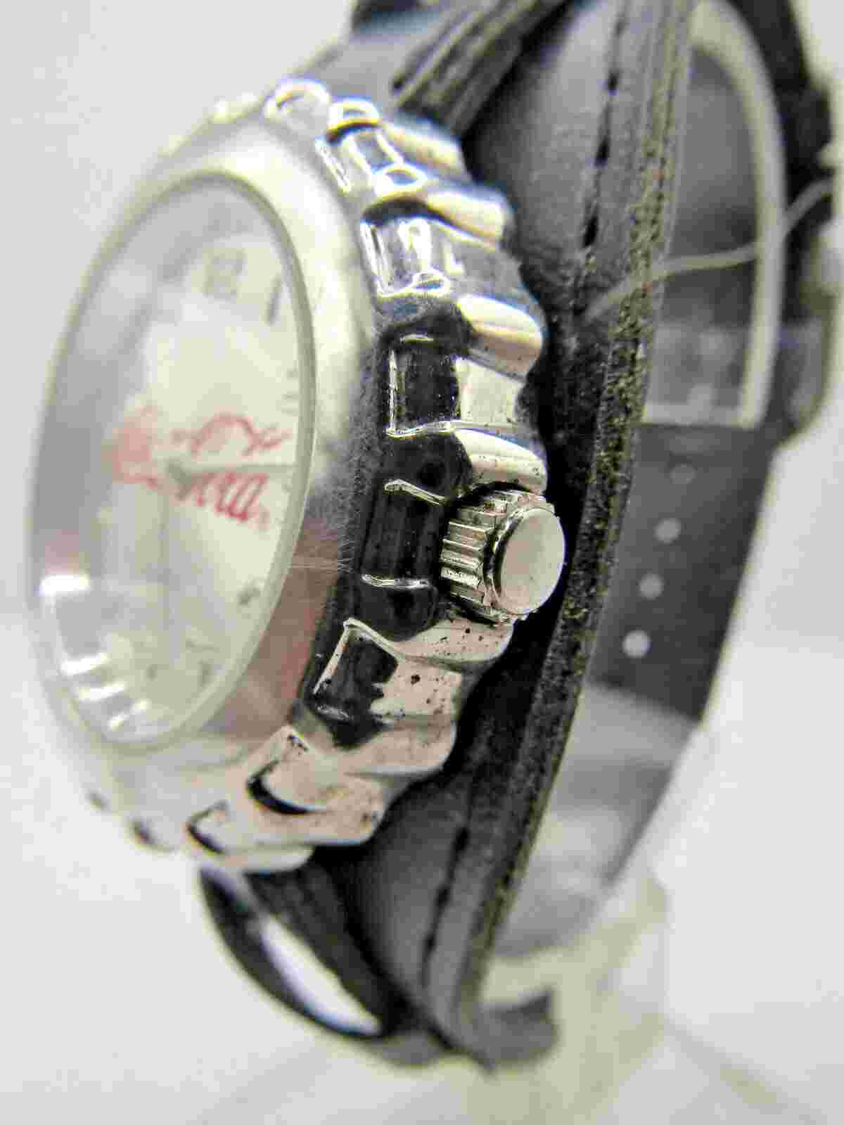 Coca Cola Mens / women's watch Ready to wear or resale New battery Lot 0 8