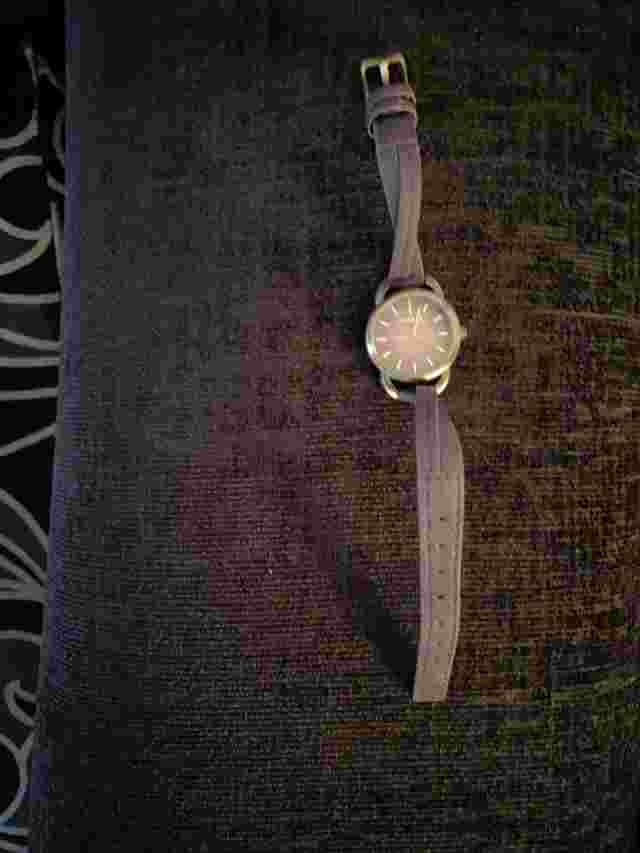 Kahuna Ladies Purple Crossover Strap Watch. FREE DELIVERY.