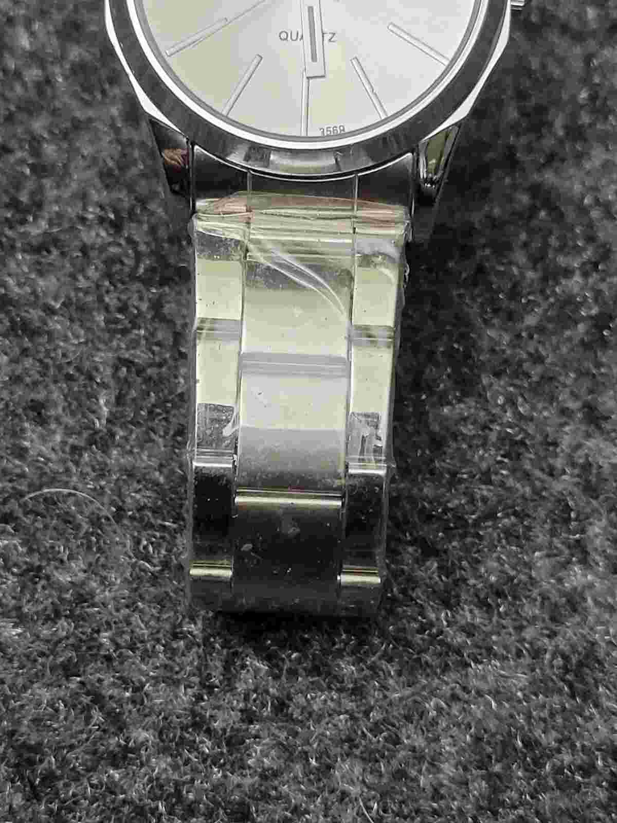 Daybird Stainless Steel Quartz Analog Womens Watch Wrist Silver Tone Casual