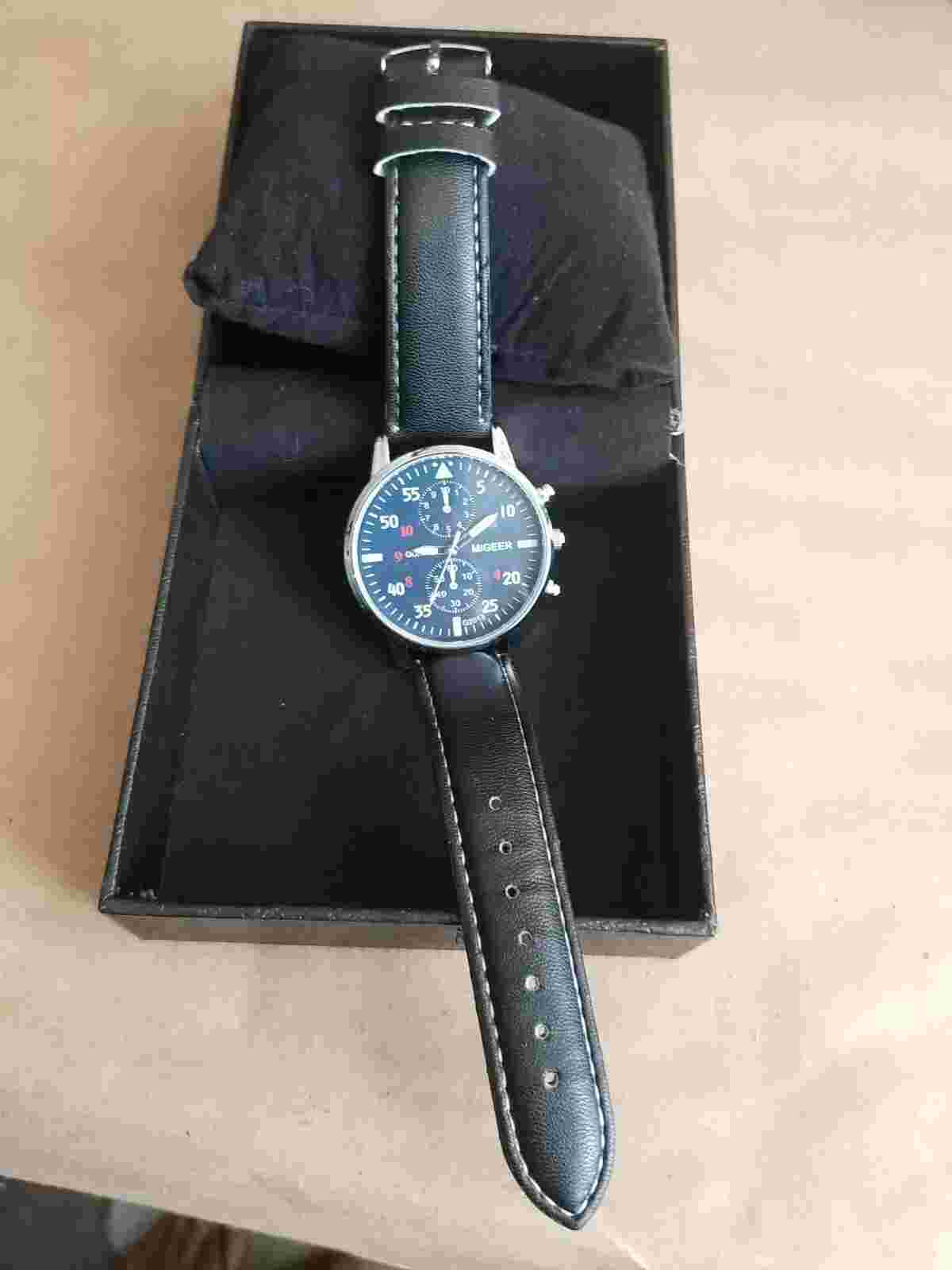New Quartz MiGeer Mens Leather Watch