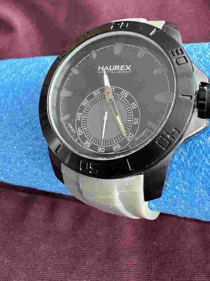Haurex Italy Men's 3N503UJJ Acros Black Coated Steel Grey Rubber Strap Watch