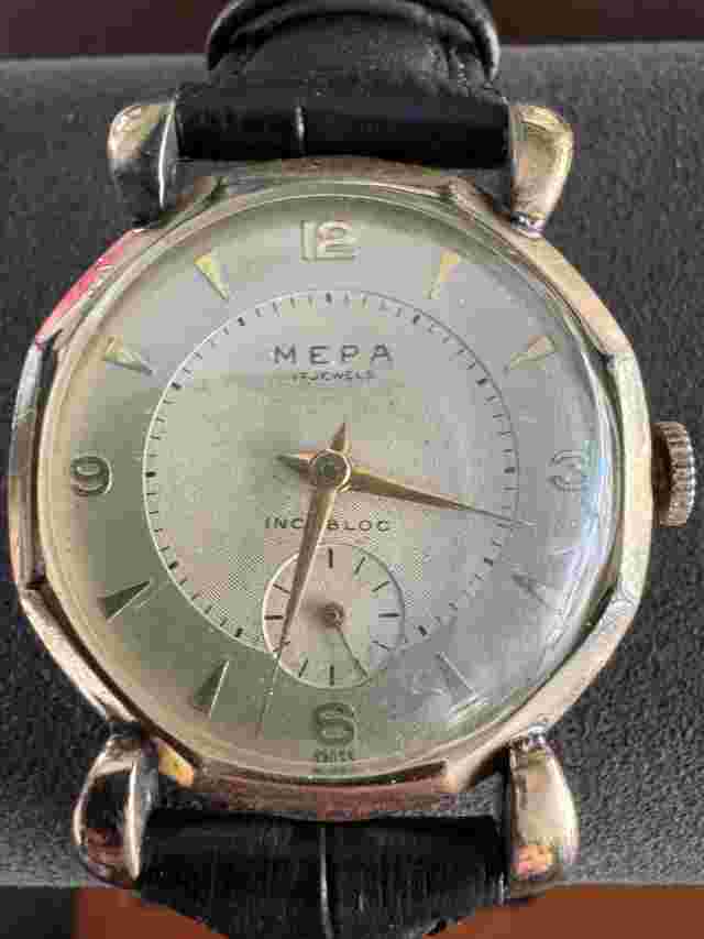 VINTAGE MEN'S MEPA WRIST WATCH CAL. 1002 KEEPING TIME COOL CASE AND BEEFY LUGS