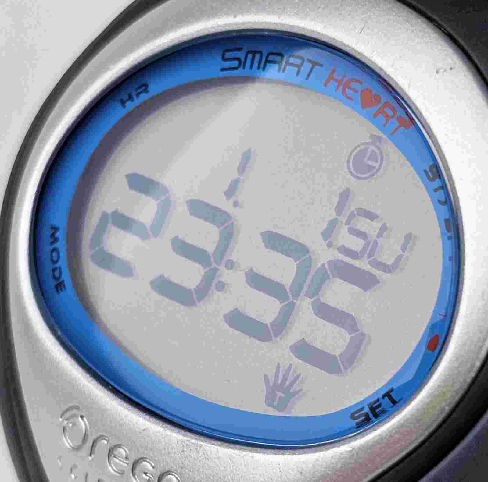 Oregon Scientific Smart Heart SE102 50M Water Resistant Wristwatch ONLY Working