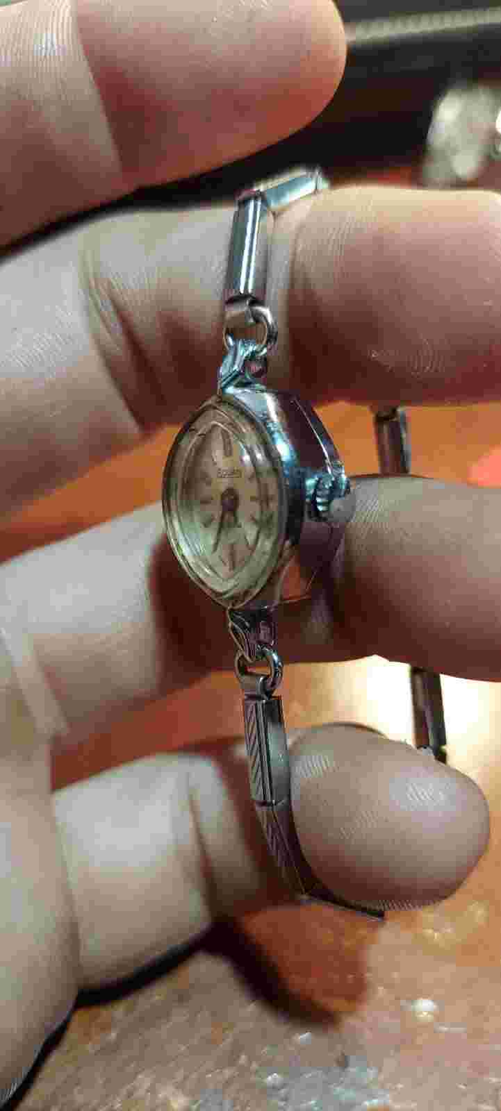 Rouan Handwind Mechanical Ladies Silver Watch