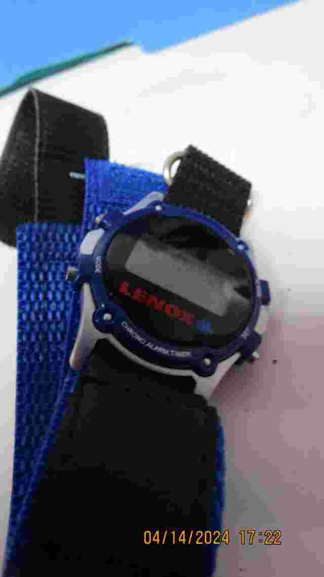 new lenox tools digital watch needs battery