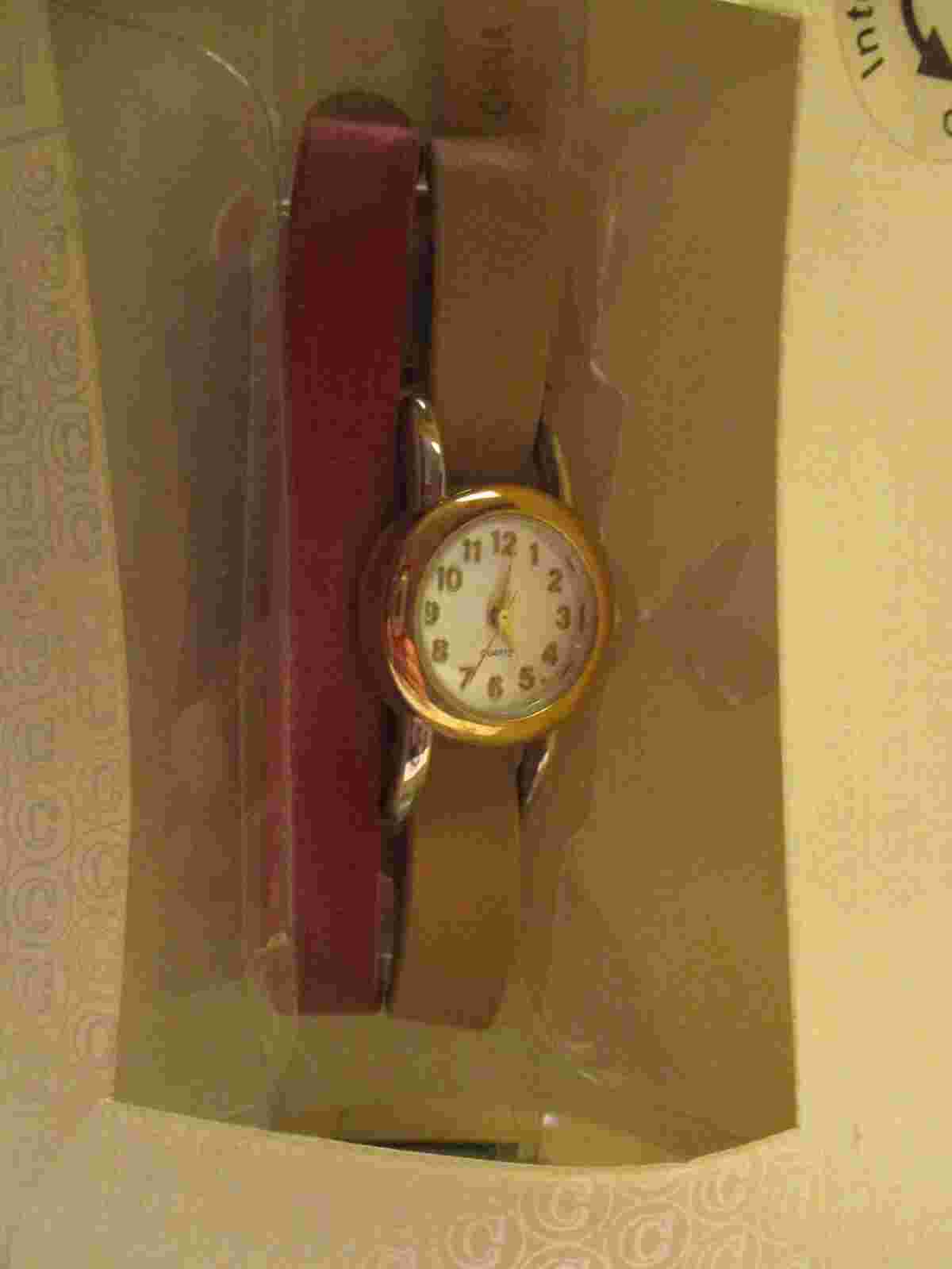 Cherokee Brand Women's Classy Wristwatch w/ Adjustable Buckle Band