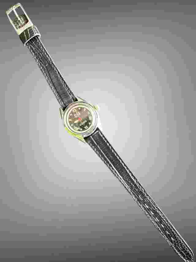 Vintage Eska WW2 Military Era Rare Double Edge Steel Back Case Watch Works 23mm