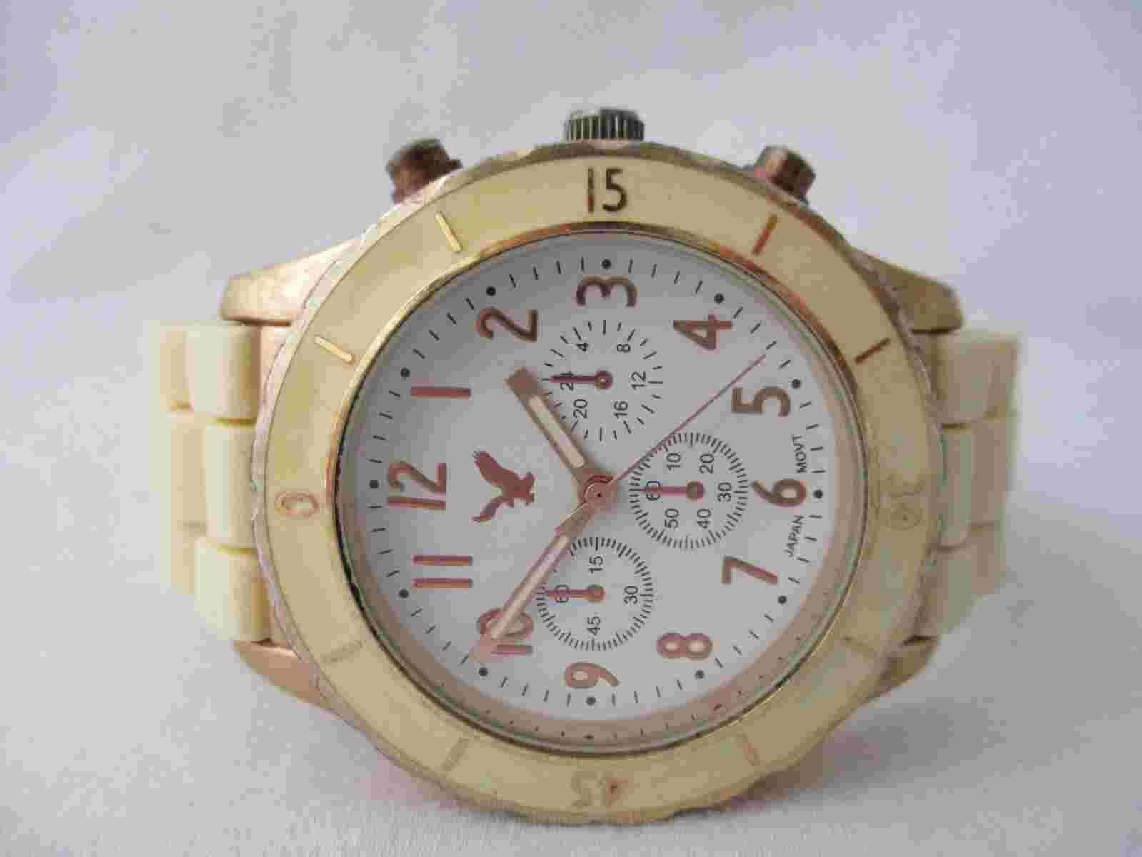 American Eagle Unisex Off White Buckle Band Analog Watch *Working*