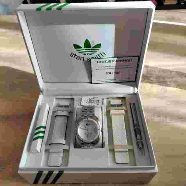 Stan Smith x Adidas Watch White Quartz Analog Stainless Steel Mens 10ATM Used JP