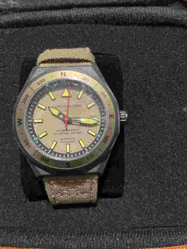 Chronologia Pilot Red Dial NH 35 Automatic 45.5 Mm Case W Black Canvas