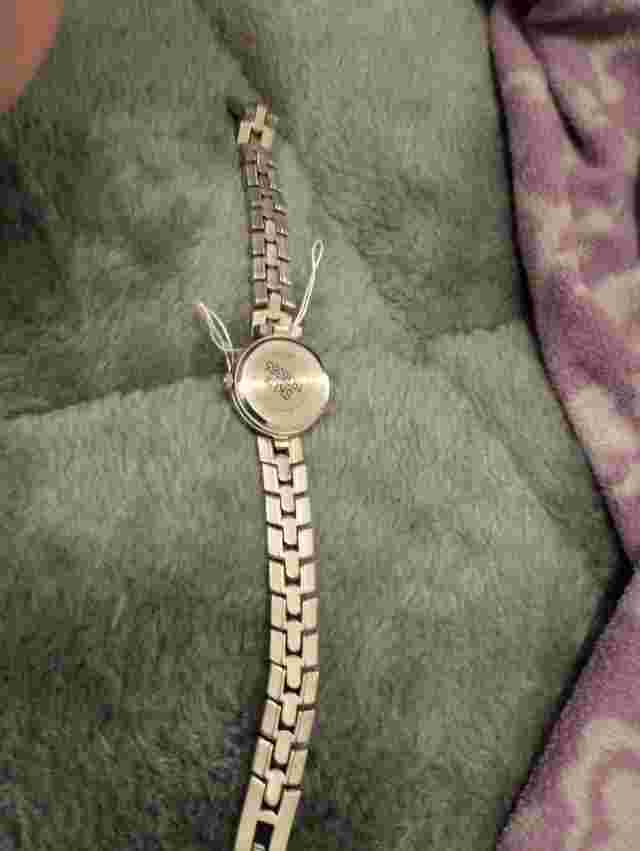 Ladies Edison Watch Silver Tone Vintage
