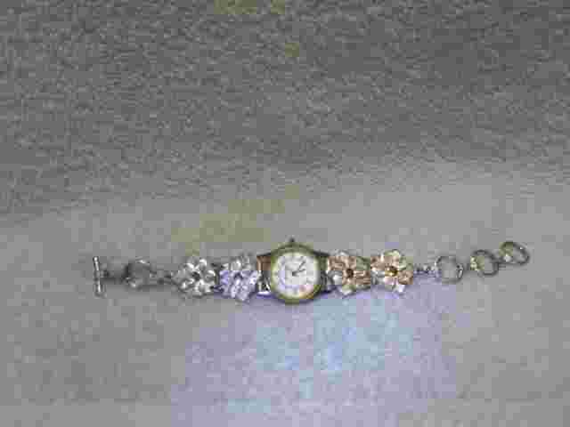 Montana Silversmiths Watch Silver Star Flower Bracelet New Bat Clear Glass Great