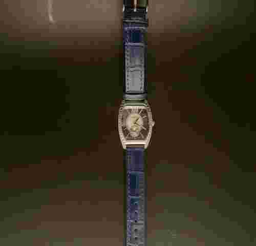 Akribos XXIV Allura Ladies Watch AK471BU Retails $650