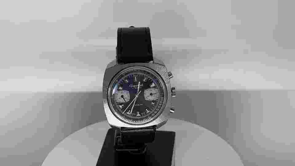 Chronograph Gigandet, Valjoux 7733, hand winding fully serviced, vintage, 70's