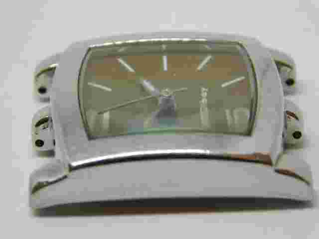 TOKYObay Silver Tone Case Quartz Analog Women's Watch New Battery