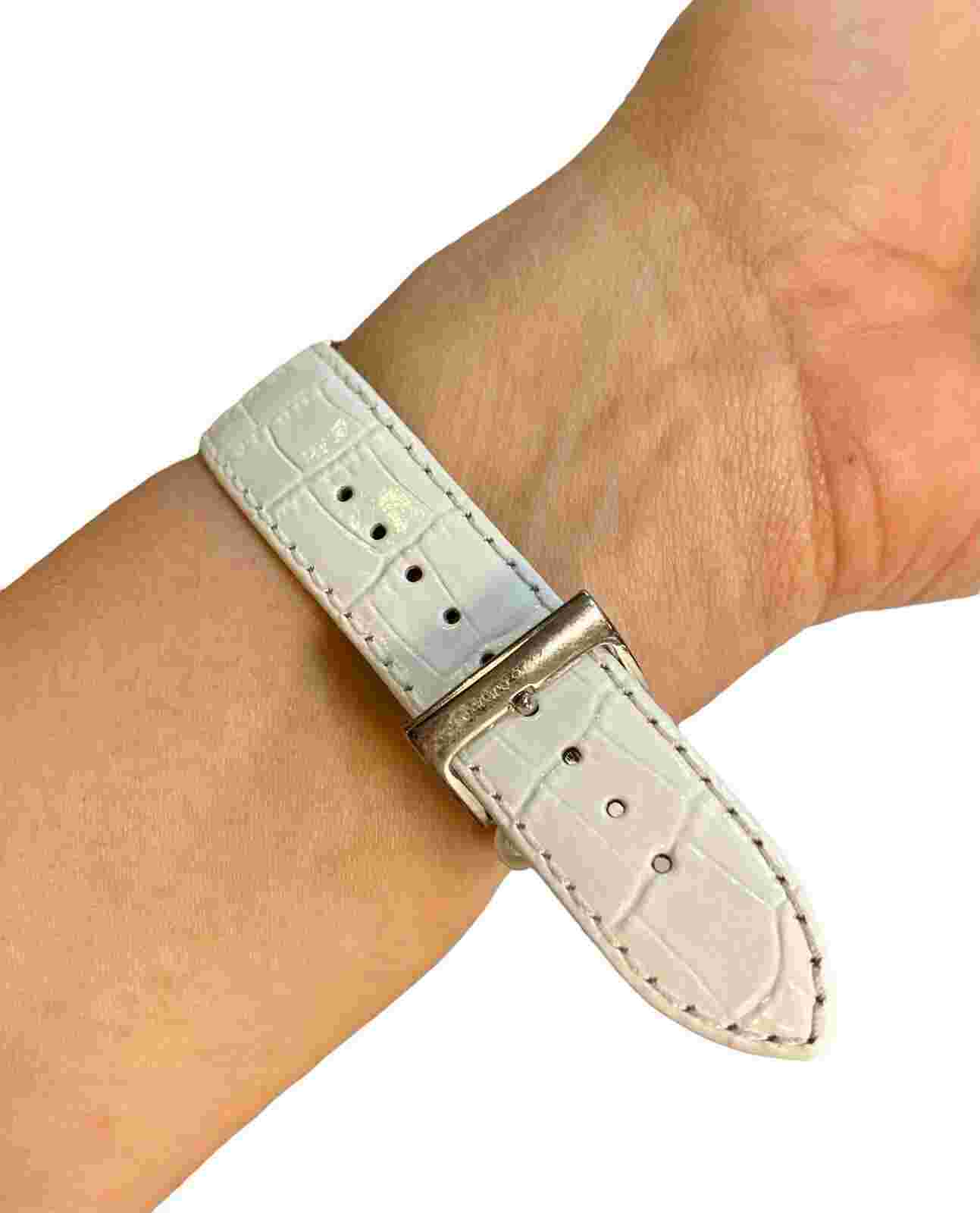 NEW IN BOX Honora Mother of Pearl Floating Pearl Watch Quartz White Leather 9"