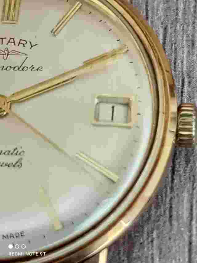 Vintage Rotary Commodore 9ct Solid Gold Gentleman's Mechanical Swiss Movement...