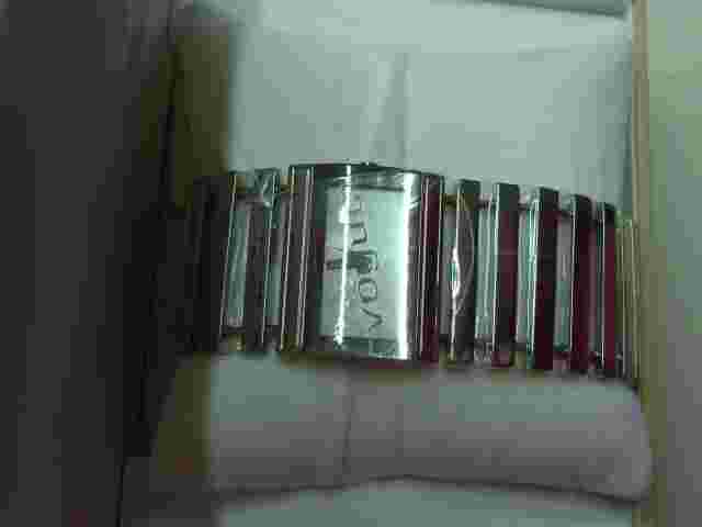 VINTAGE VOGUE LADIES SWISS  648141.4 WRIST WATCH STAINLESS STEEL MIB