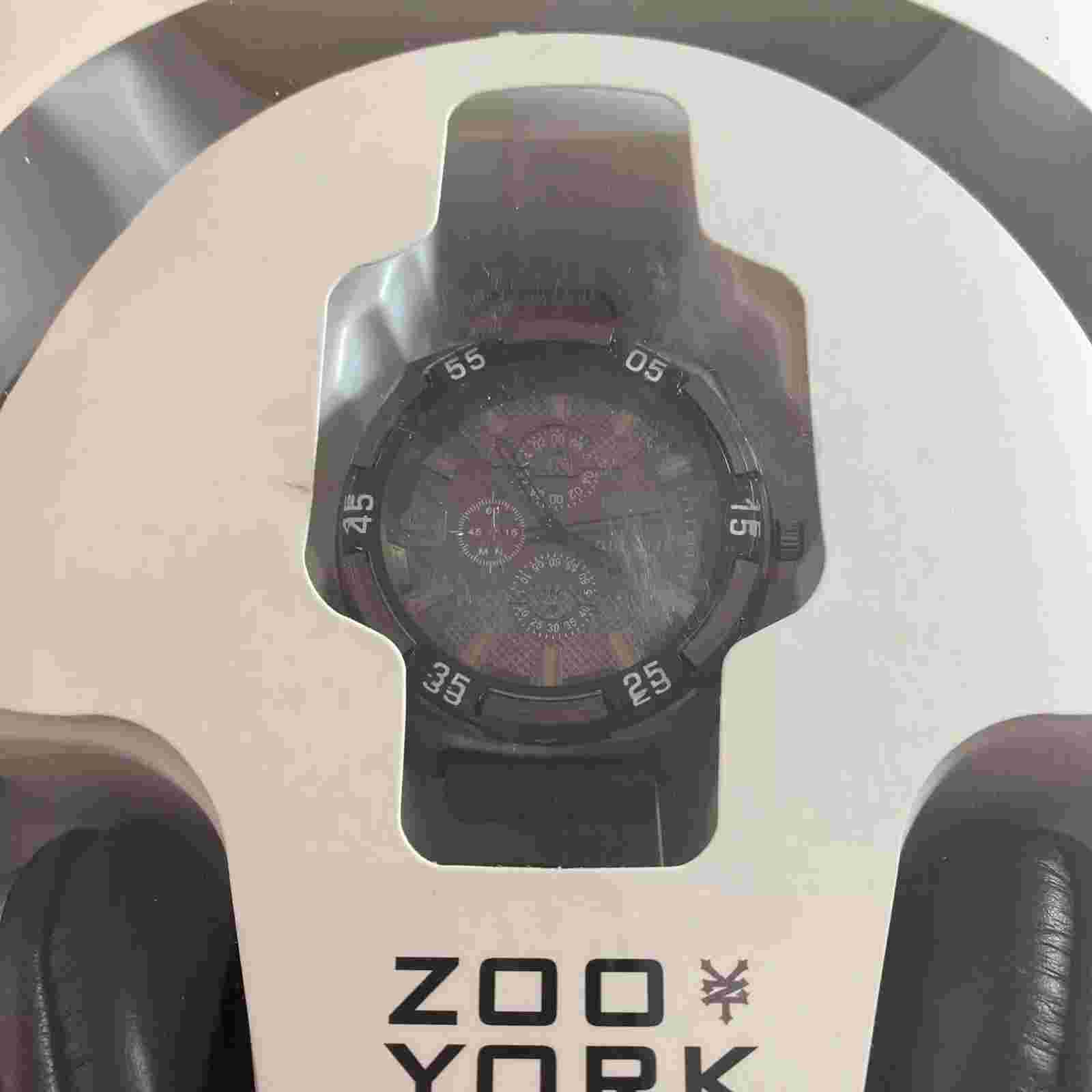 Mens Zoo York Watch With Headphones