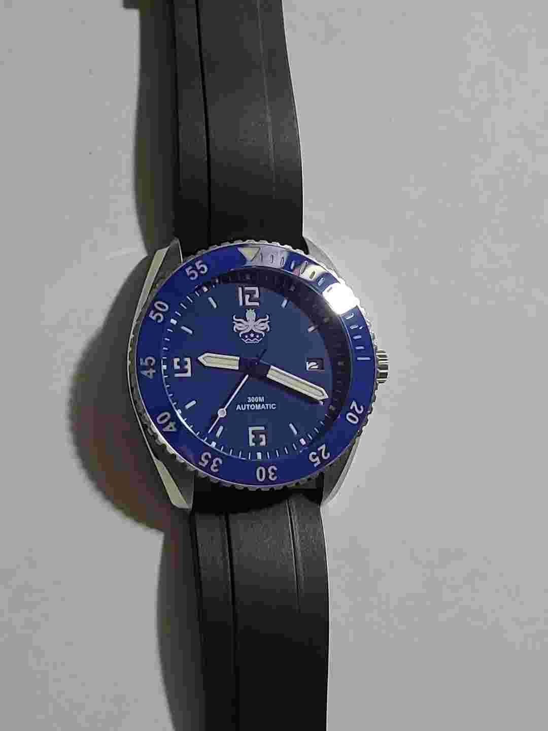 Phoibos Reef Master Automatic Dive Watch