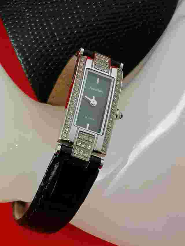 Stunning Stainless Steel Amadeus Quartz Ladies' Watch with Crystal Inlaid Bezel