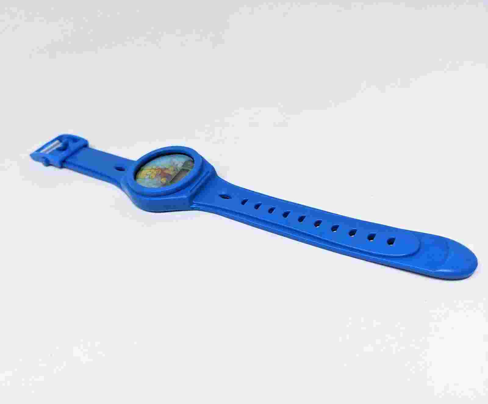 Bart Simpson 2002 Blue Holographic Wrist Watch Bart Skateboarding