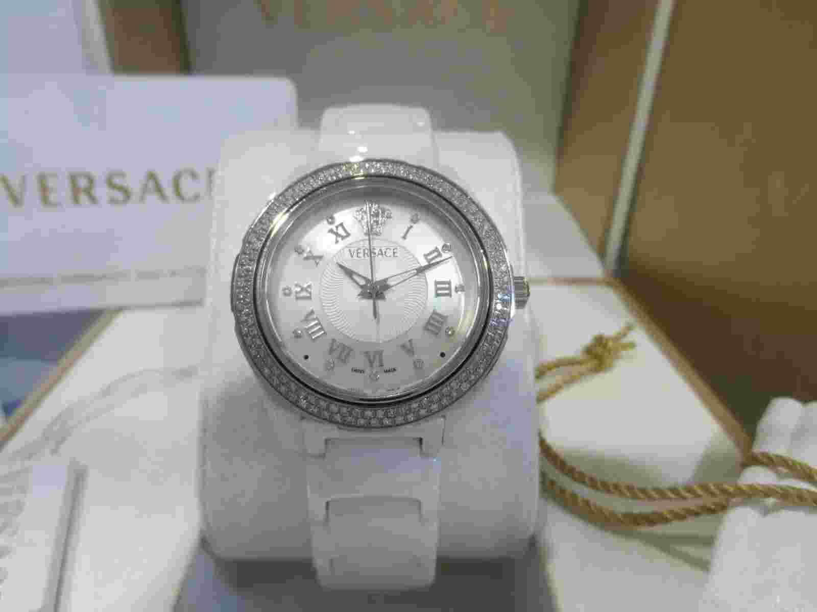 Versace Women's 63QCS11D498 SC01 DV One Ceramic 146 DIAMONDS Watch