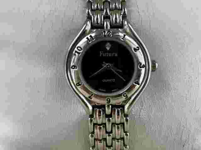 Future Vintage Watch Silver Tone Band Black Face Wristwatch Quartz Analog Watch