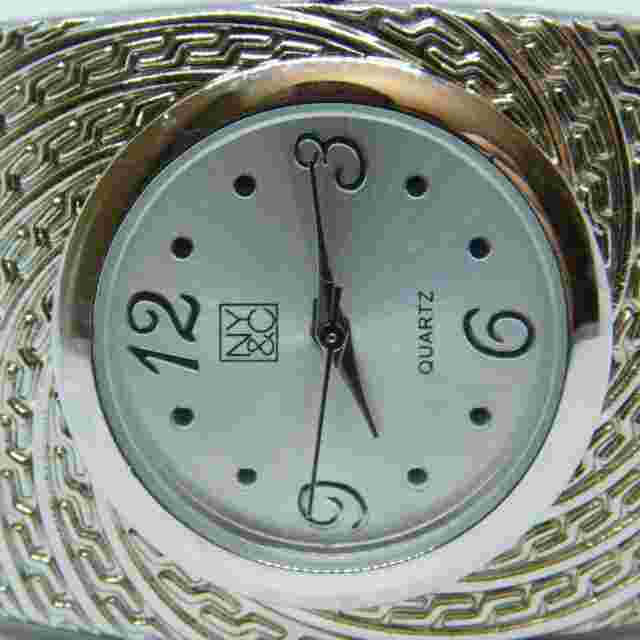 NY&C NY3239 Silver Tone Quartz Analog Ladies Watch Sz. 6 1/4"