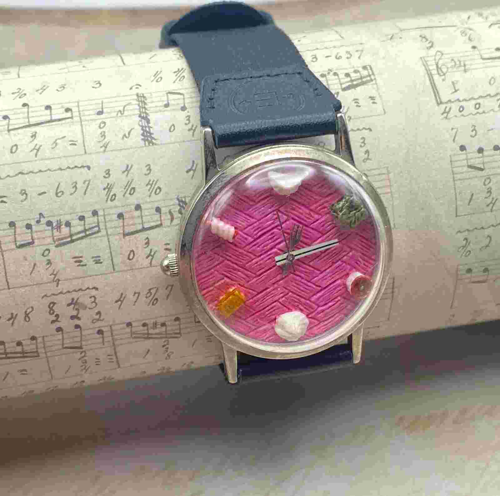 Shanghai Tang pink sushi steam basket watch