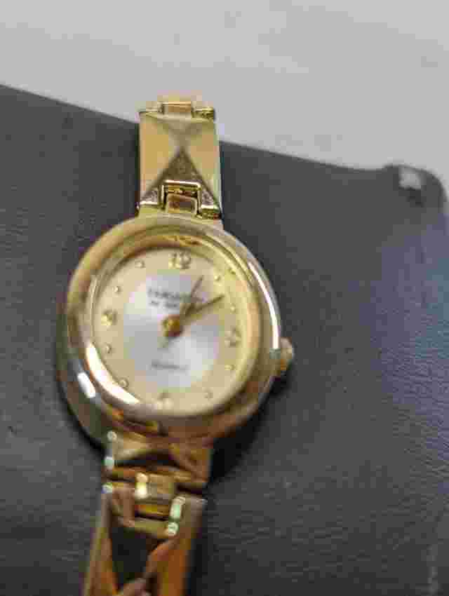 Gruen Embassy Women’s Watch Gold Tone Cuff Bracelet New Battery