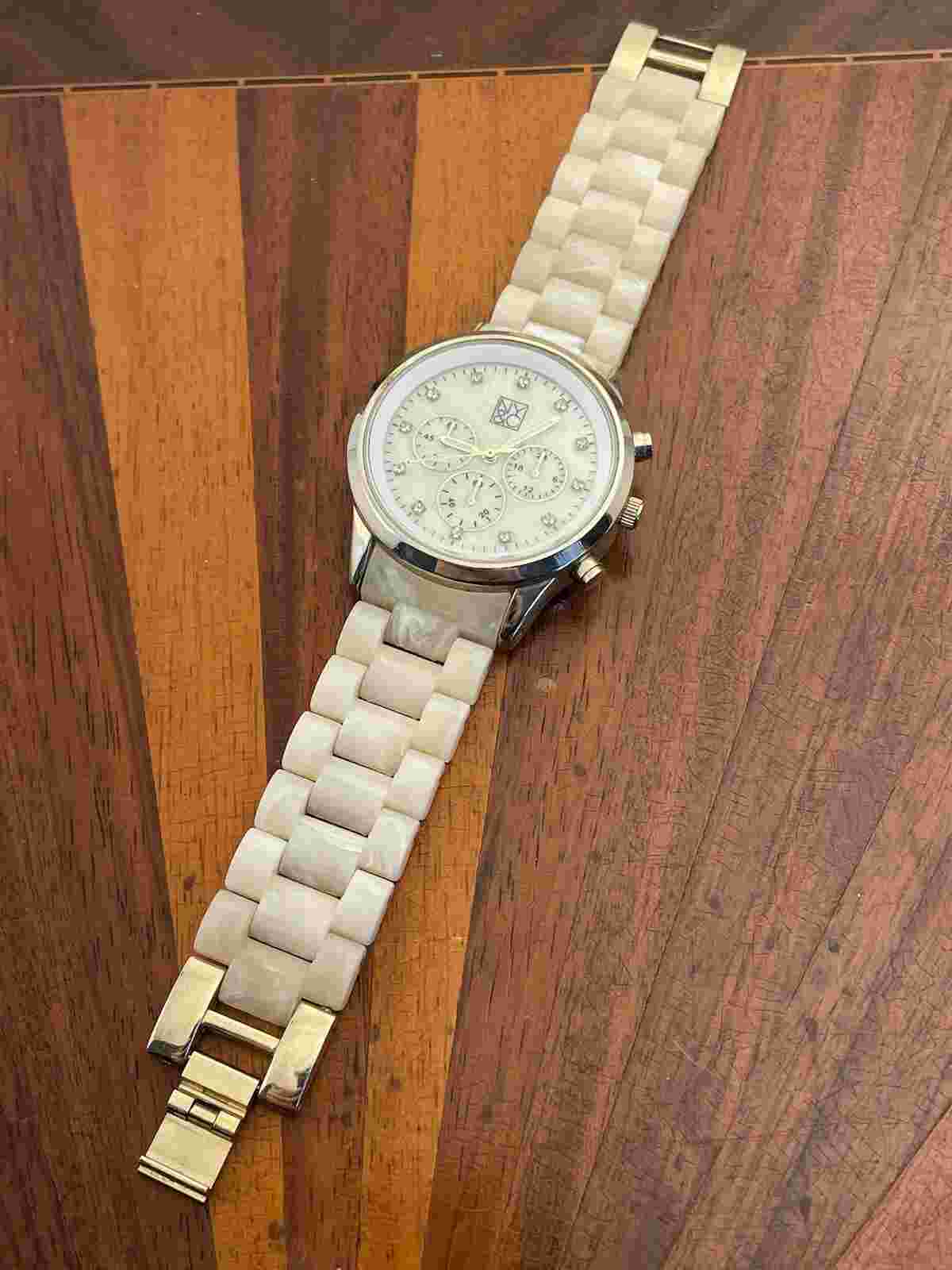 NY&C Women’s Watch Pearl Fashion Watch Gold Tone 41mm - New Battery