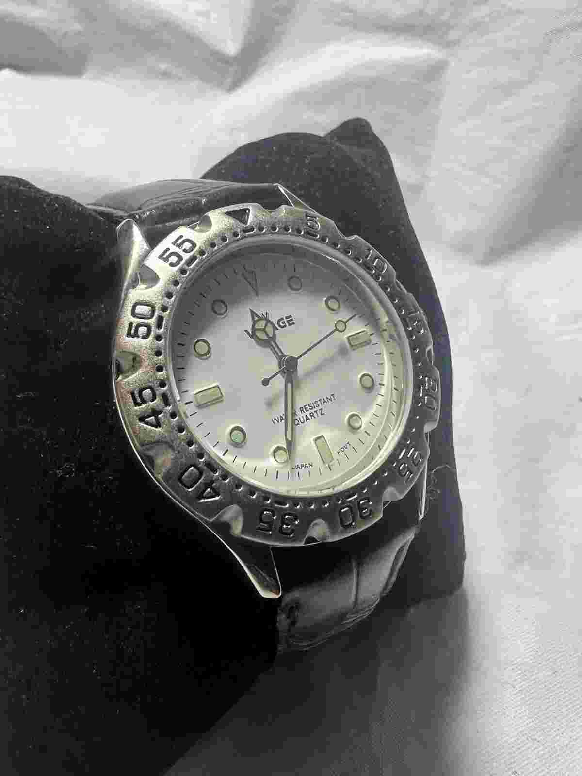 visage watch, White Face Super Luminous, Rotating, Water Resistant Japan, Ladies