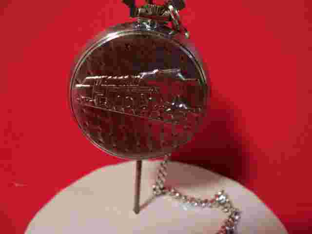 REMINGTON OPEN FACE / SILVER TONE TRAIN ON BACK/face wind up