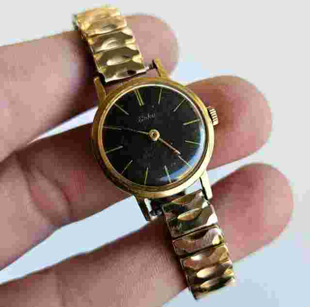 Vintage ESKA Swiss Mechanical Womens Watch