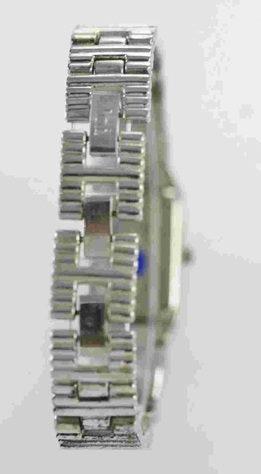 LEI White Women's Silver Stainless Steel Water Resistant Quartz Watch