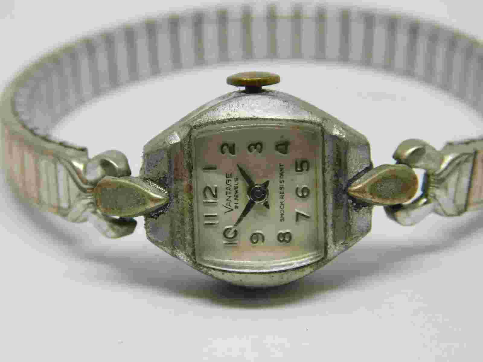 Vantage 21 Jewels Silver Tone Wind-up Analog Women's Watch Sz. 6"