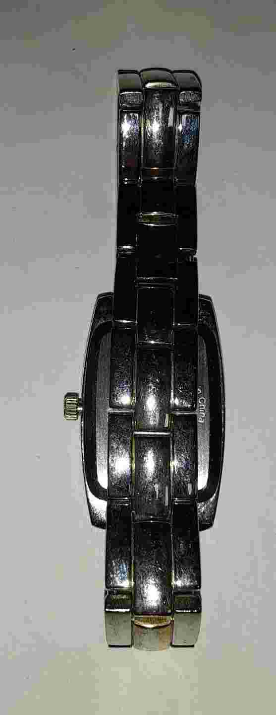 Kim Rogers 29997 100 Wristwatch New battery.