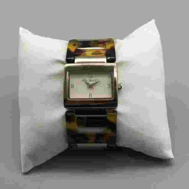 Vera Bradley Watch Women 26mm Silver Tone Faux Tortoise Band New Battery 6.5"