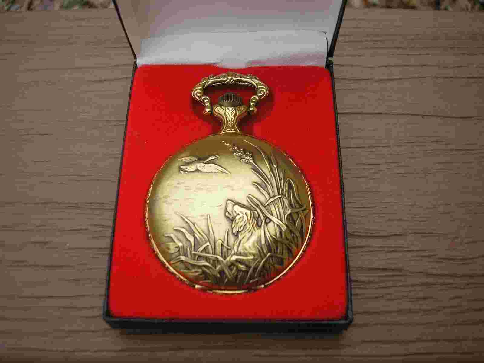 Vintage Majestron Swiss Quartz Pocket Watch Duck & Hunting Dogs