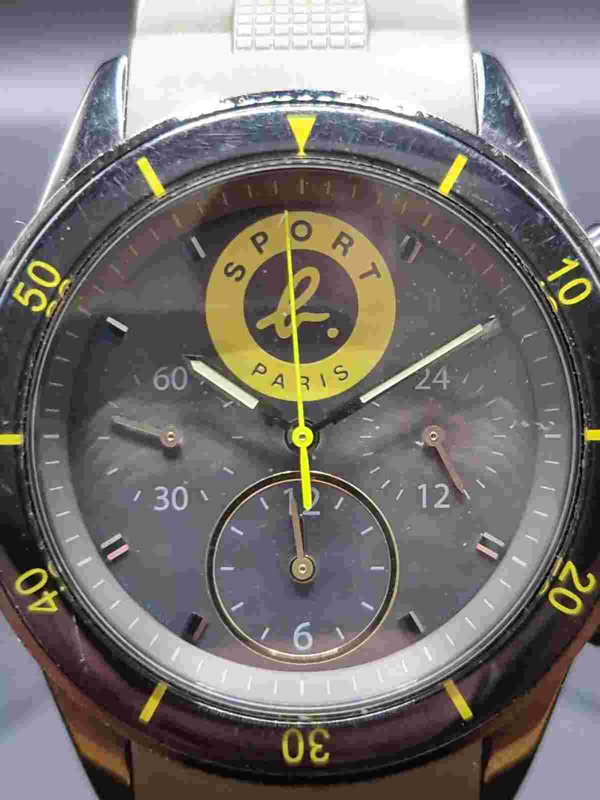 agnès b. Paris 'SPORT b.' 7T11-0BM0 by Seiko Chronograph Mens Quartz Watch 100M