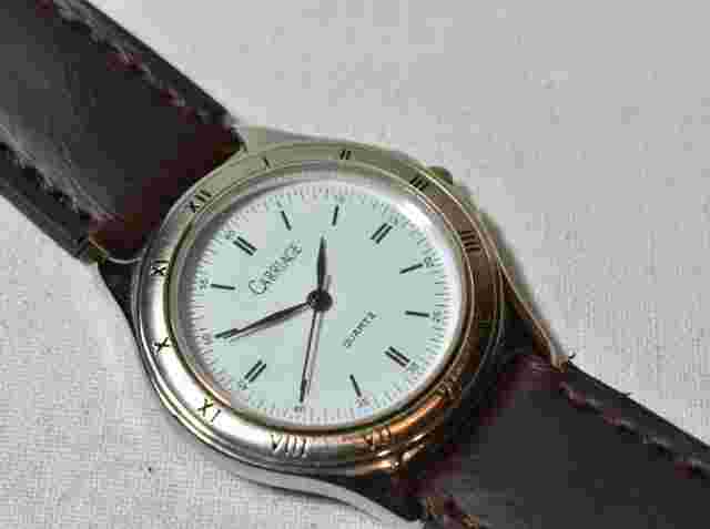 Vintage Carriege Quartz Watch Movement Japan Collectible (Working)